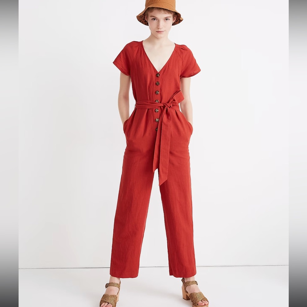 Like New Linen-Cotton Button Up Jumpsuit in Petite Size 2